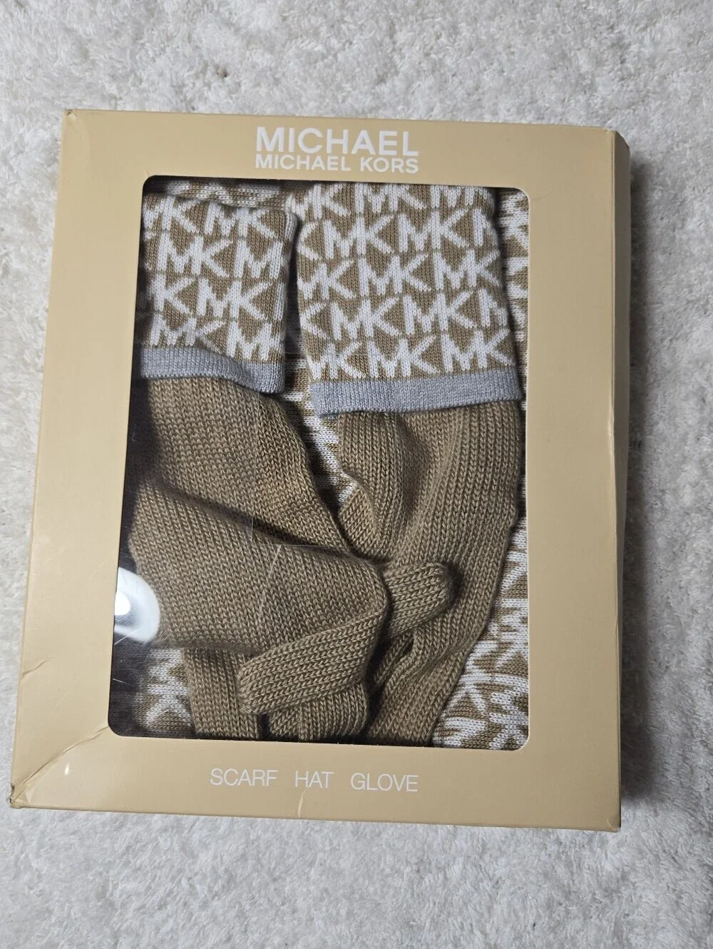 Michael Kors Scarf And Gloves Set NWT
